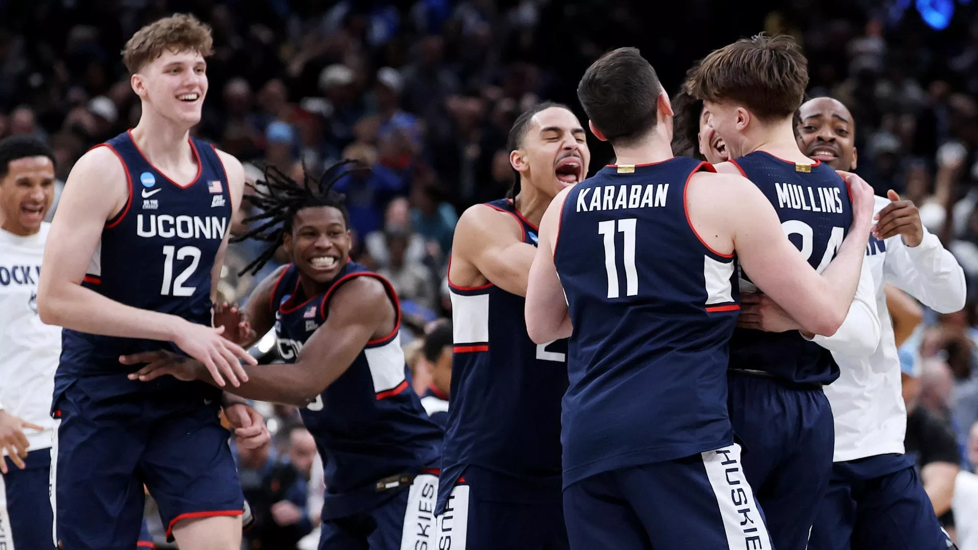 SHOCKWAVE: Lead Official Suspended Following Blatant Duke Bias in UConn Win; Dan Hurley Fires Back with Scathing 7-Word Message