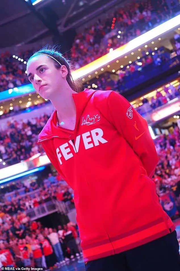 No one expected her to sing — but Caitlin Clark’s performance of the national anthem brought the entire arena to tears.